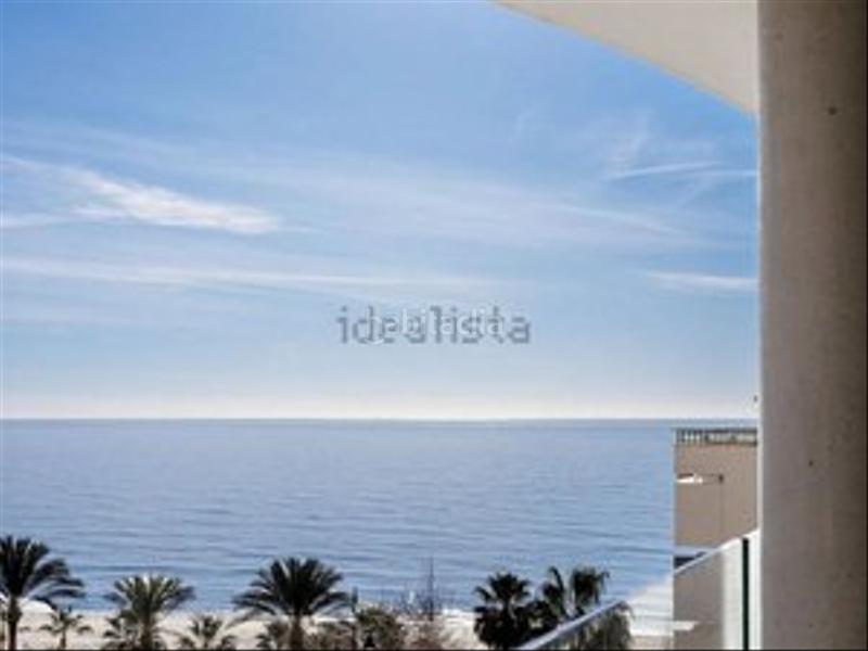 Foto 934a21d3-cdbc-4ecf-b1c1-e1ae583aa467. Piso  de lujo, "oportunidad con piscina y garaje incluido" en Fuengirola