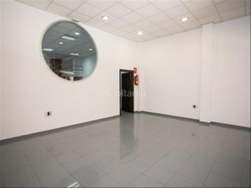 Foto 26f80349-4cd4-44ab-8743-81d6321fc805. Local comercial en Centro Alhaurín el Grande