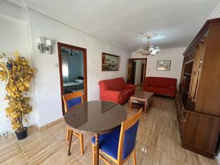 Pis  Plaza cruz del humilladero. 