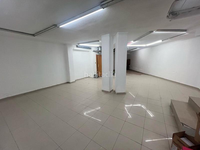Foto 630aa7ab-f674-4b36-8085-79a0c05ebf74. Local comercial en La Goleta - San Felipe Neri Málaga