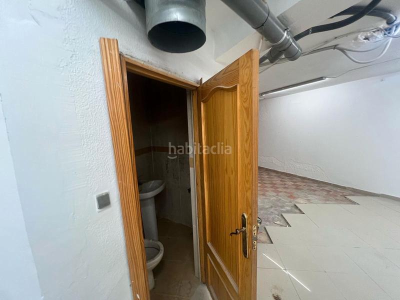 Foto ecaa92e5-c9c3-48ec-8570-8c756dd33279. Local comercial en La Goleta - San Felipe Neri Málaga