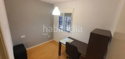 Foto ad15c643-ed8b-4f9f-9dbf-c4cd4cae5830. Pis a La Merced Málaga