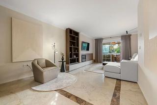 Appartement à Calle cerquilla de nagûeles 9. Piso de lujo en marbella