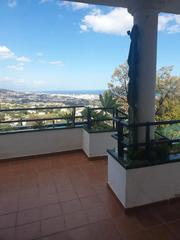 Pis  Avenida de los botijos. ¡oportunidad, amplio piso con terraza, garaje y piscina en benal