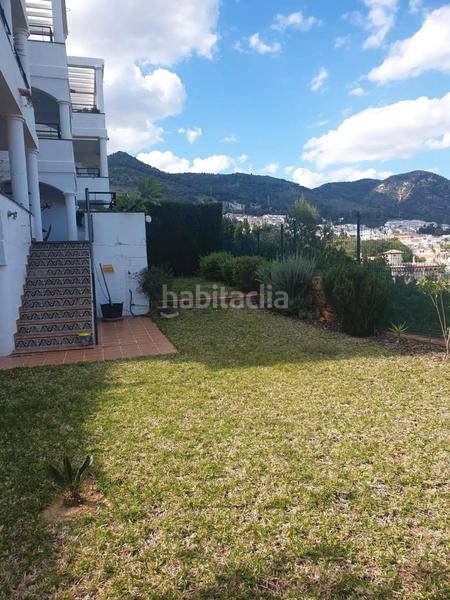 Foto 4f047719-17ce-451d-a427-2aba8e61bb3c. Piso ¡oportunidad, amplio piso con terraza, garaje y piscina ! en Benalmádena