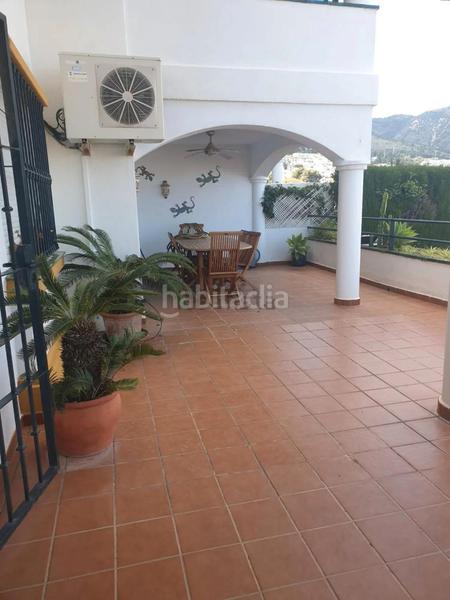 Foto eaf81abb-9230-4259-abe2-29282e9c3320. Piso ¡oportunidad, amplio piso con terraza, garaje y piscina ! en Benalmádena