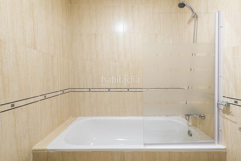 Foto 49bb74be-38c3-458d-8734-8a6046499fb7. Appartement avec parking dans Lo Cea Rincón de la Victoria