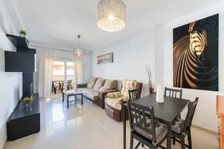 Pis  Camino viejo de vlez. ? piso en venta en rincn de la victoria  a solo 200 m del mar