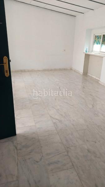 Foto 50932dc3-ea07-498d-b44b-9060748ab8fc. Rent studio in San Bartolomé Sevilla