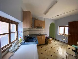 Mas à Moratalla. Casa céntrica y con potencial casa con visión de edificio de apa