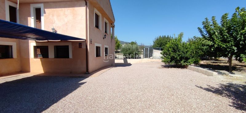 Foto ca415f98-2ee6-40eb-a266-b601cfca779f. Xalet amb aparcament piscina a Moratalla