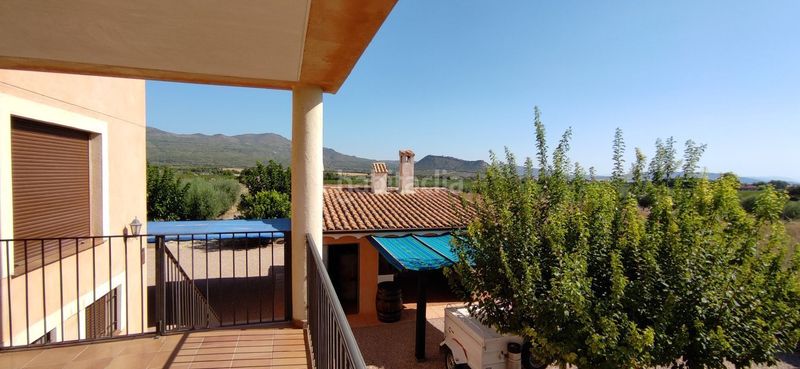 Foto f26d278b-8371-4ffa-851b-94daa6012788. Xalet amb aparcament piscina a Moratalla