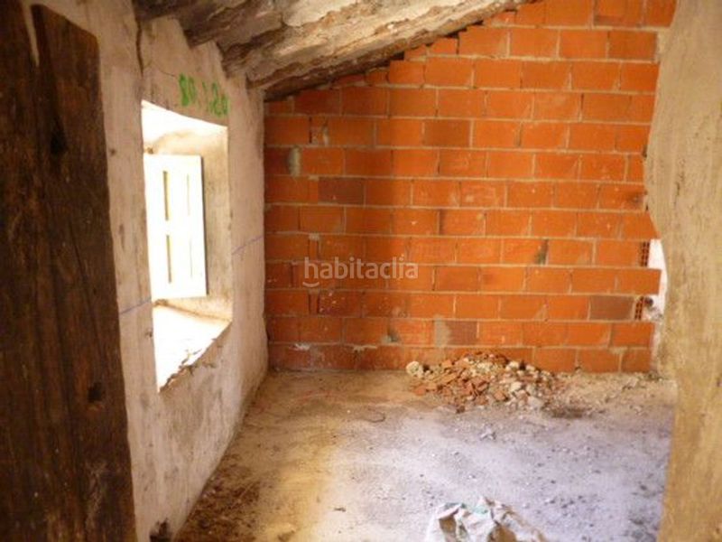 Foto 6680e010-9db6-48ce-9399-52d24efd39b1. Edificio in Moratalla