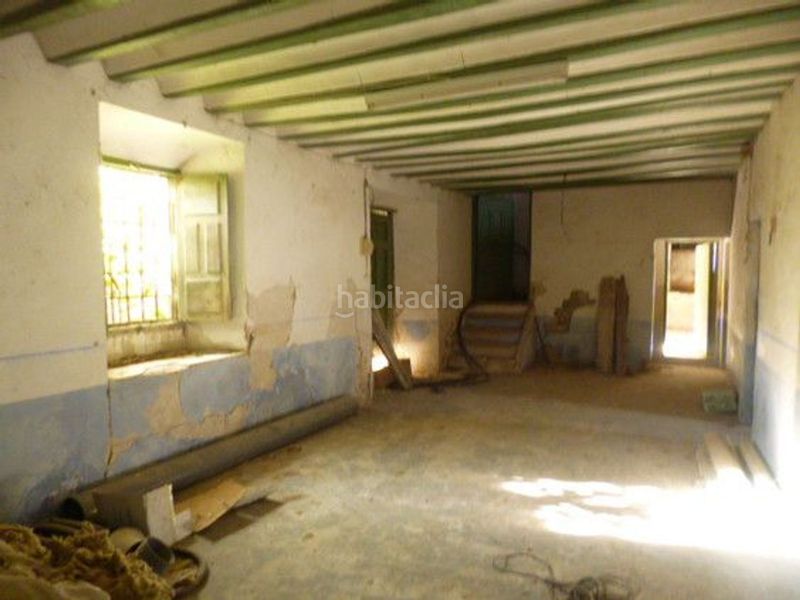 Foto f3c97d46-dee6-432a-964f-d685b67bae79. Edificio in Moratalla