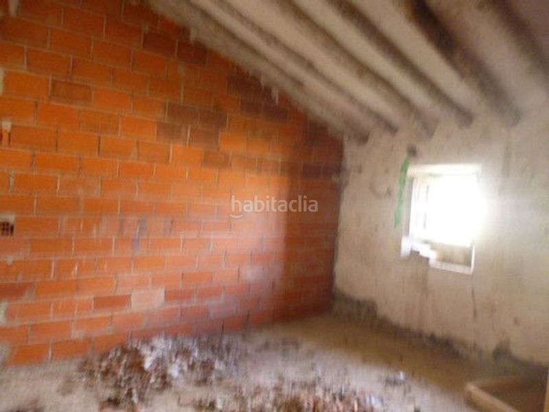 Foto f7da2d31-ab1c-4105-bdd7-95deb65e18f8. Edificio in Moratalla
