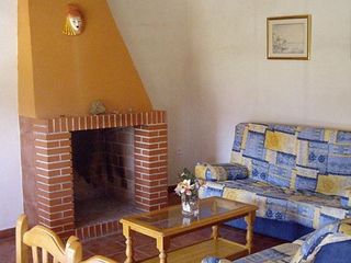 Haus in Moratalla. Gran casa en campo de san juan