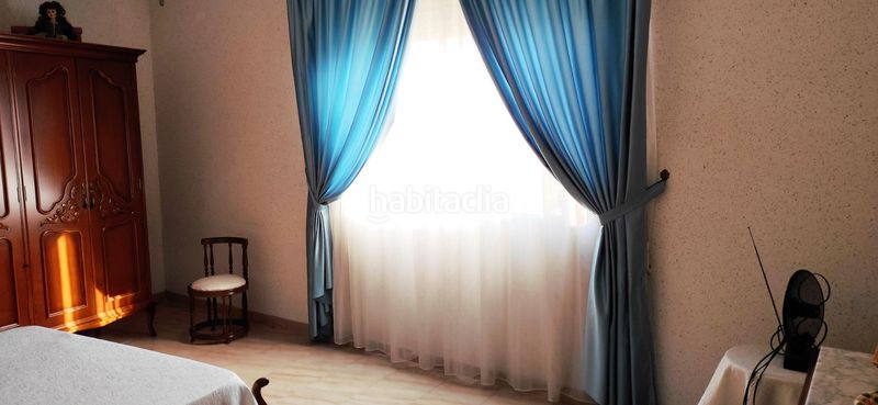 Foto 5203babf-7ae6-46f1-b037-6d84e1e88975. Casa aparellada amb aparcament a Moratalla