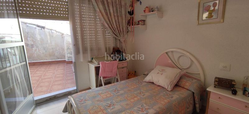 Foto a361f732-ee8c-4e55-a5ec-aecdc9dad932. Casa aparellada amb aparcament a Moratalla