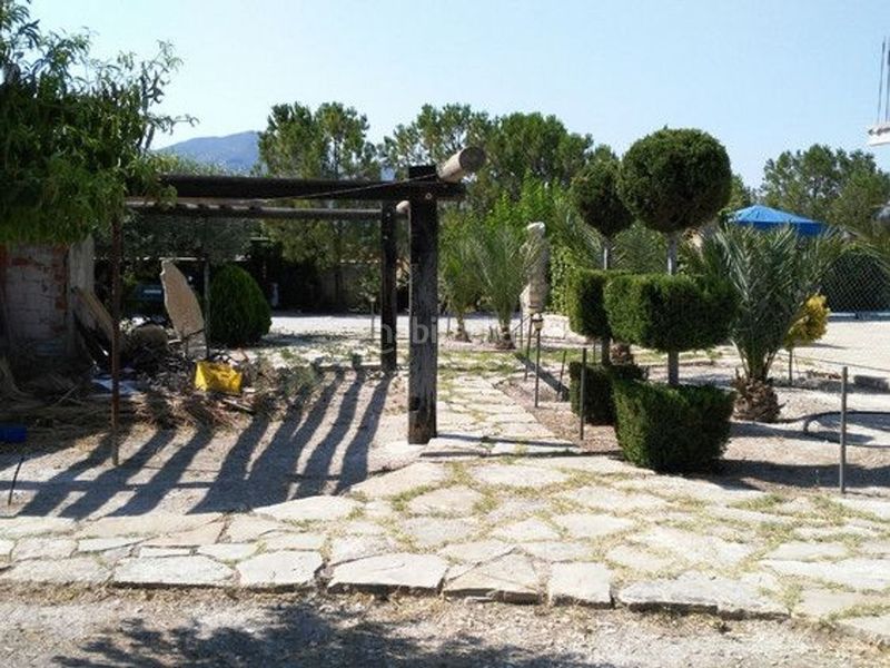 Foto 54e8bec3-fb7d-406a-a8b4-17556caf32e9. Casa amb piscina a Moratalla