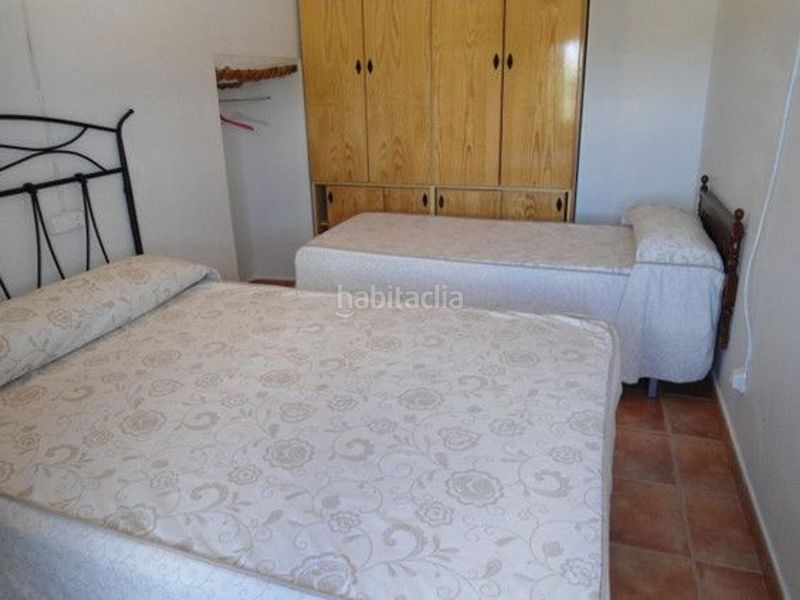 Foto 807a007b-09a9-4980-87b2-c7fa9978c7e6. Casa amb piscina a Moratalla