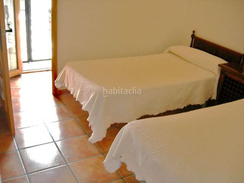 Foto a710a54a-9776-4335-b759-2a8e36928f67. Casa amb piscina a Moratalla