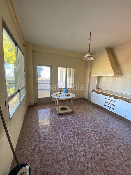 Foto fde0636b-2d19-4c06-8c30-259bcdf9cb08. Edifici a Moratalla