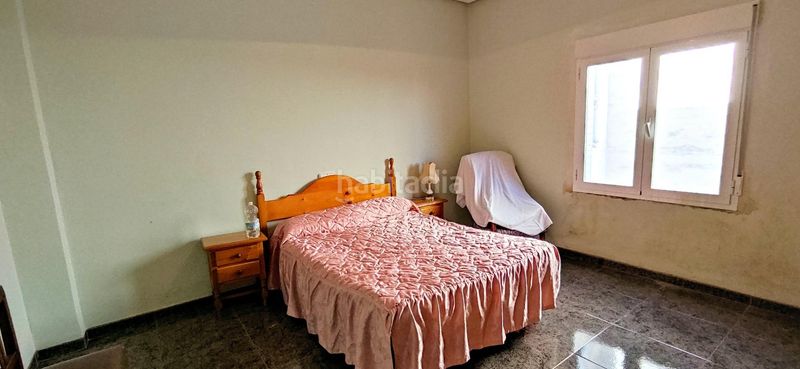 Foto 00f813f3-f540-4747-97fc-e112aa475b47. Casa aparellada a Moratalla
