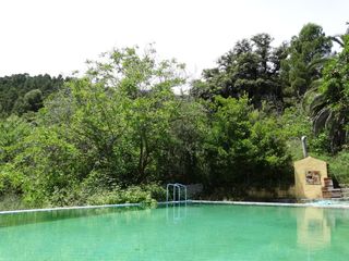 Finca rústica a Moratalla. Finca exclusiva de más de 1.000.000 m2 naturaleza, agua propia y