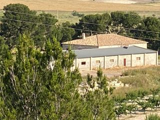 Chalet in Moratalla. Finca urbanizable y en activo en moratalla