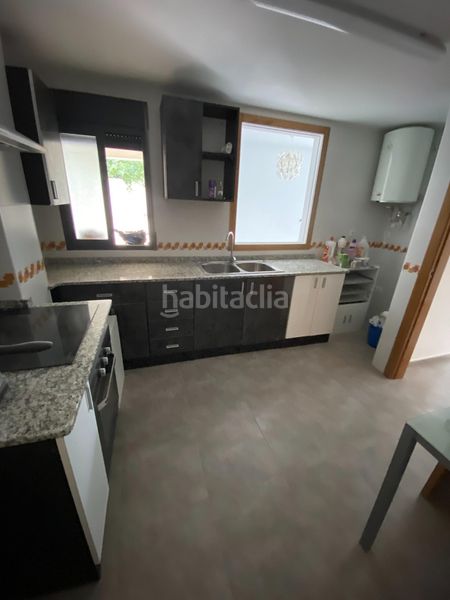 Foto eda2ad55-fba4-447a-91ff-b93f03645fc7. Planta baixa amb aparcament a Moratalla