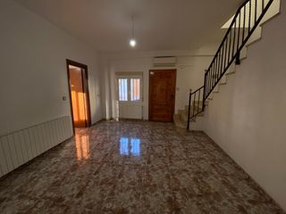 Casa a schiera in Moratalla. Gran casa adosada con encanto y luz natural en moratalla