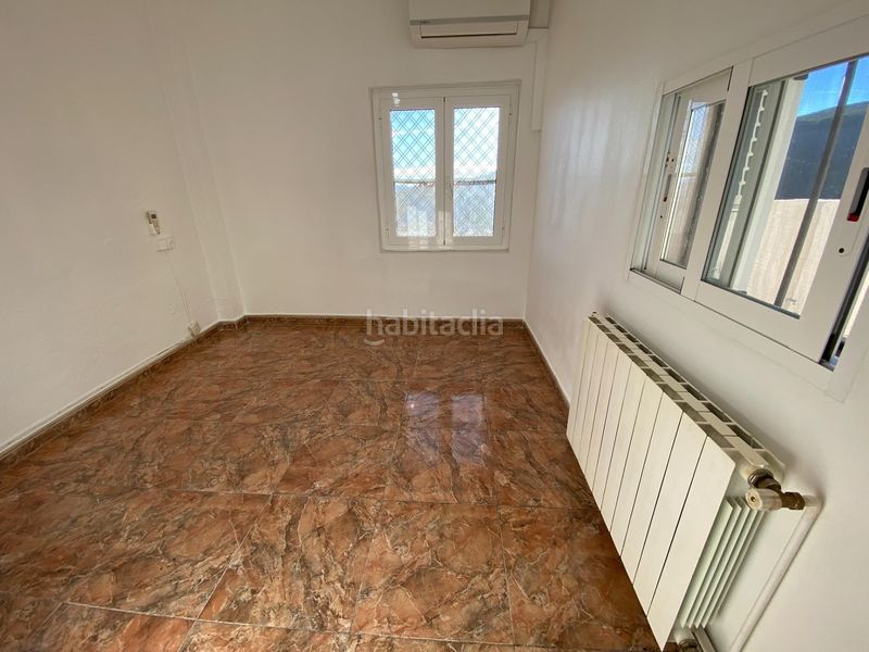 Foto c7db52e6-fcb2-4b3c-9158-246e13a3c964. Casa adossada amb aparcament a Moratalla