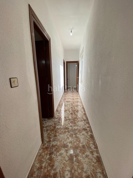 Foto d83764f5-95d9-4d68-b228-88e8b83cd5f3. Casa adossada amb aparcament a Moratalla