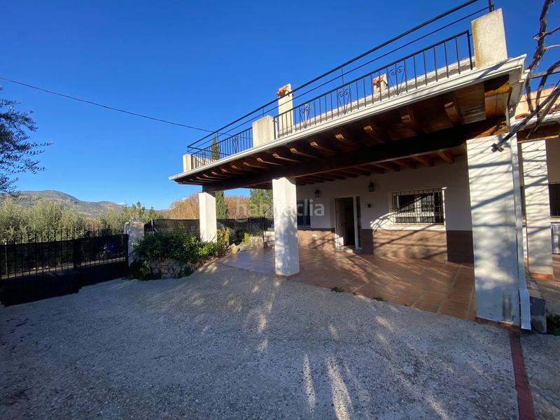 Foto bd6c459f-e04f-4269-89ee-55ab48c1bd06. Xalet amb piscina a Moratalla
