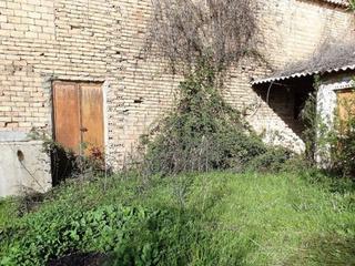 Édifice à Moratalla. Naves y parcela en huerta de moratalla