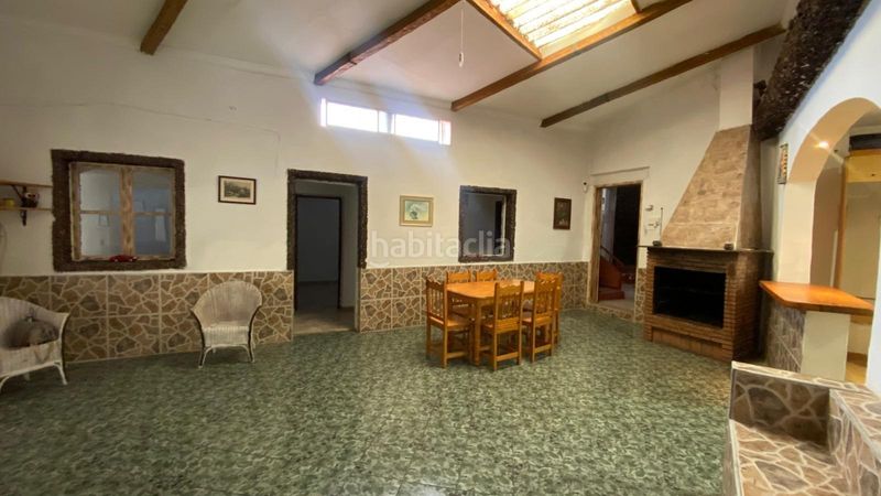 Foto 3cbebd0a-4074-48c2-8193-73f92333b3d0. Casa amb aparcament a Guancha (La)