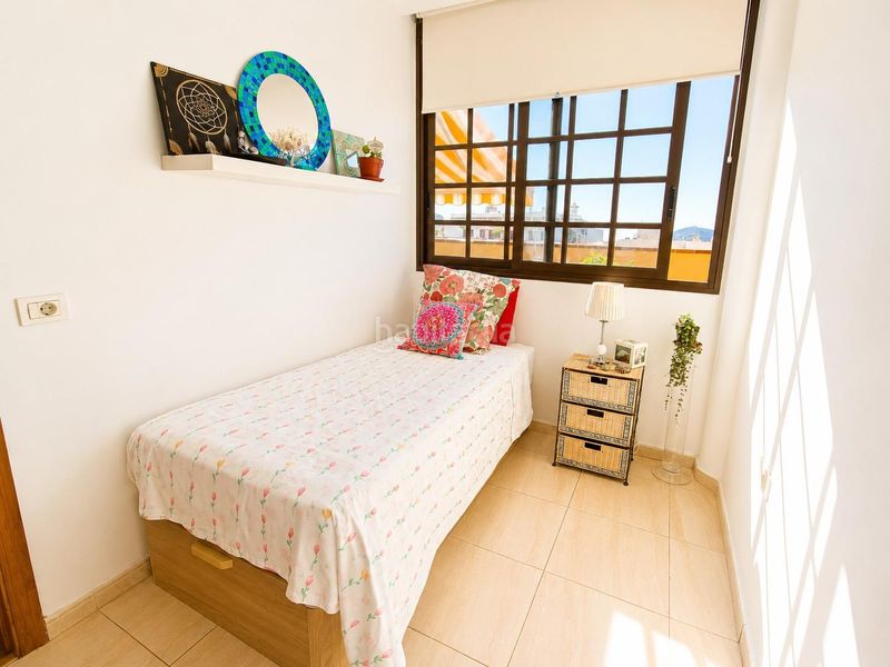 Foto b25c95ce-5223-4637-add8-99c062692cba. Àtic a La Camella Arona