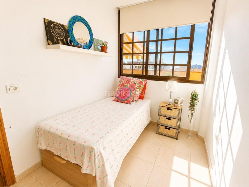 Foto fe77a79d-fbf0-4332-b02d-487f237ca0fa. Àtic a La Camella Arona