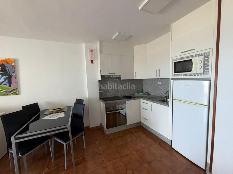 Foto 313d6d10-4da2-4893-b157-24b993a76a1c. Estudi a calle valencia 3 a Torviscas Bajo Adeje