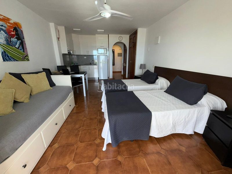 Foto dd10a27b-71fa-44e0-9d13-c07f339dcbc0. Estudi a calle valencia 3 a Torviscas Bajo Adeje