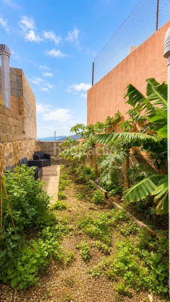 Foto 7e6498d4-b36f-4f38-8670-3a2d7e84aab2. Casa a Centro Güímar