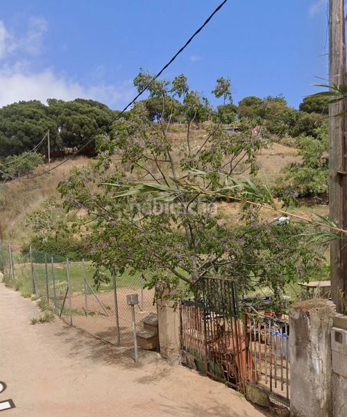 Foto f554fb13-f00f-40a9-b6ed-ed0284a542dc. Finca rústica a de les basses 4 a Calella