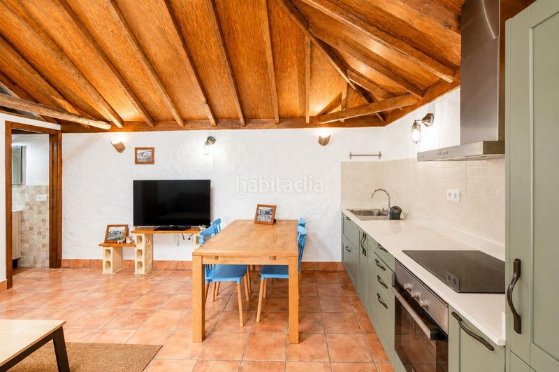Foto ddba740b-7f47-4ec8-8133-0e042e217cfb. Casa amb aparcament a La Vega - El Amparo - Cueva del Viento Icod de los Vinos