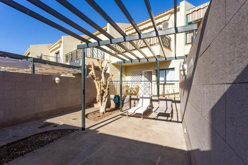 Foto 0b386824-6938-4ecd-a72b-3e015c512fb2. Apartament amb aparcament a Playa del Duque Adeje