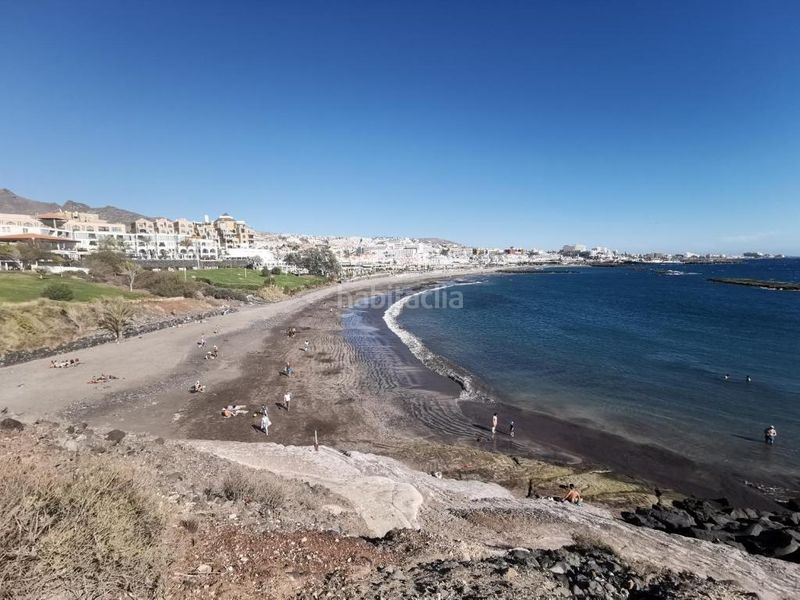 Foto 8ede536c-2ff1-44ee-9940-da5e8abfeba0. Apartament amb aparcament a Playa del Duque Adeje
