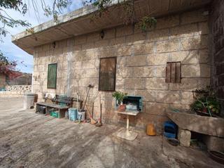 Finca rústica a Tamaide - El Roque. Finca con construcciones para rehabilitar