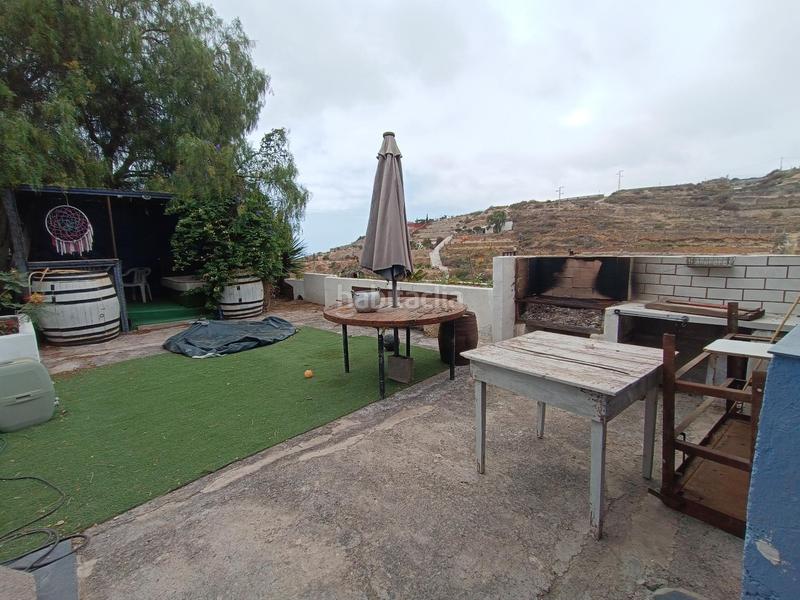 Foto 5dfaf470-803b-4e00-a2a8-54699d5c5063. Chalet  con terreno y vistas al mar en El Escobonal - Pájara Güímar