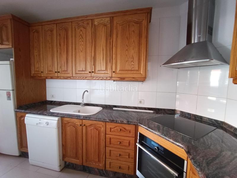 Foto c16a31c0-9f93-445d-a6be-4b5e8021d9c2. Apartament amb aparcament piscina a Costa del Silencio Arona