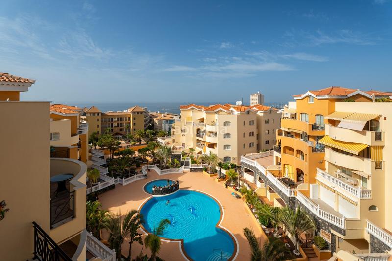 Foto 355fd2d2-c8da-4673-80b5-aec72e062d28. Ático en amsterdam 32 ático dúplex vista mar tu paraíso en las alturas! en Arona