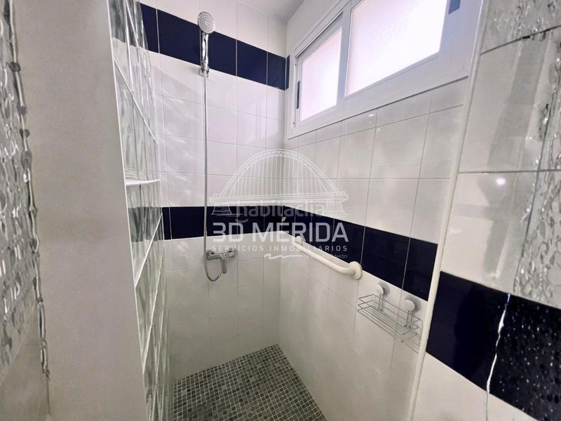 Foto 99ba29ee-429d-4182-84d7-41490f186479. Rent flat with heating in Oeste Mérida